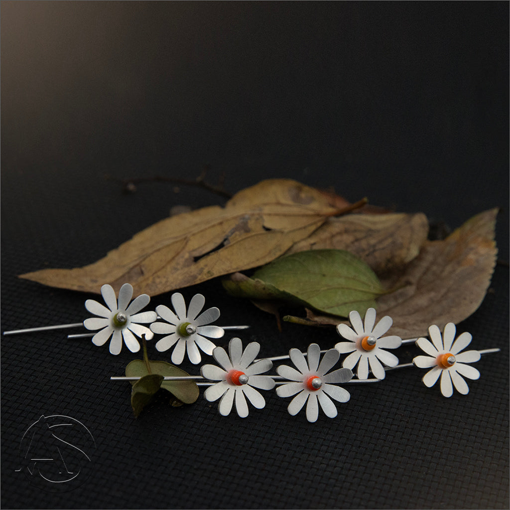 Daisy Dangly Earrings