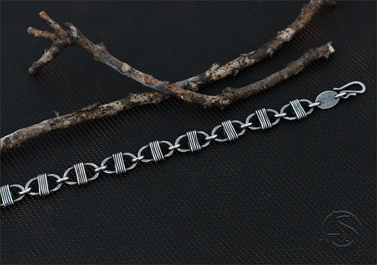 Winder Link Necklace - Oxidised