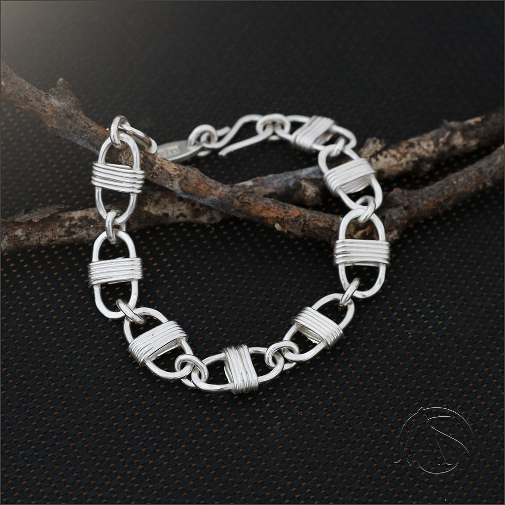 Winder Link Bracelet