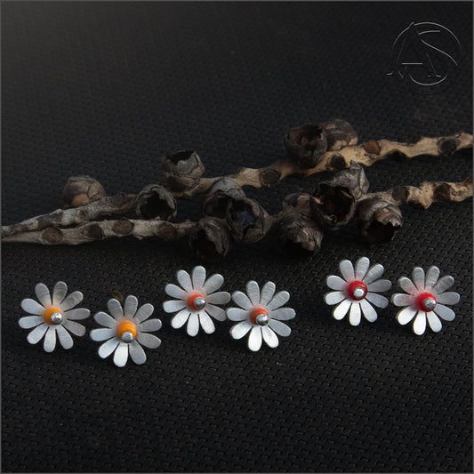 Daisy Stud Earrings