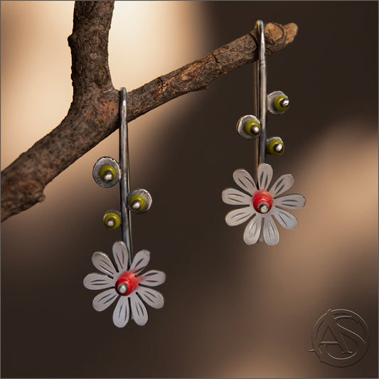 Daisy Dangly Earrings